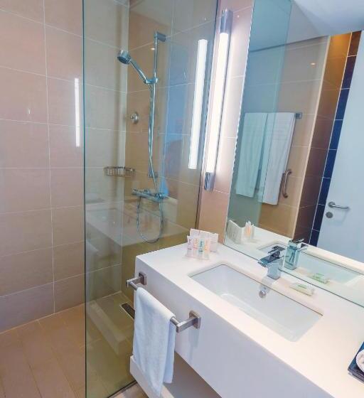 חדר דחוקס עם מיטת קינג, Awfad