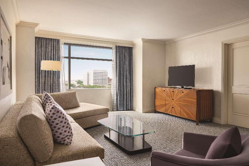 חדר דלוקס, Awfad