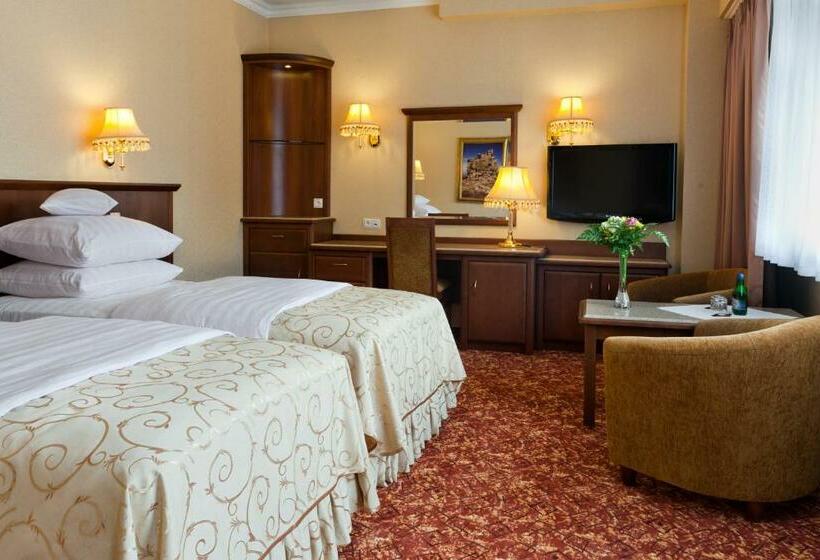 标准间带阳台, Gołębiewski Karpacz