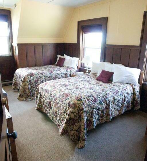 غرفة قياسية ذات إطلالة, Prince Of Wales