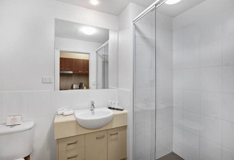 Апартаменты 2 Спальни, Quest Mawson Lakes