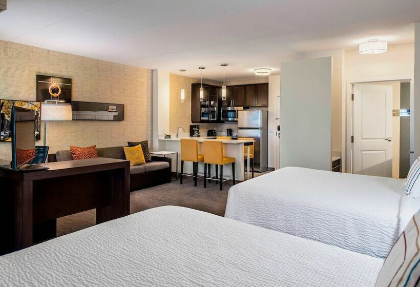 스탠다드 스튜디오, Residence Inn By Marriott Regina