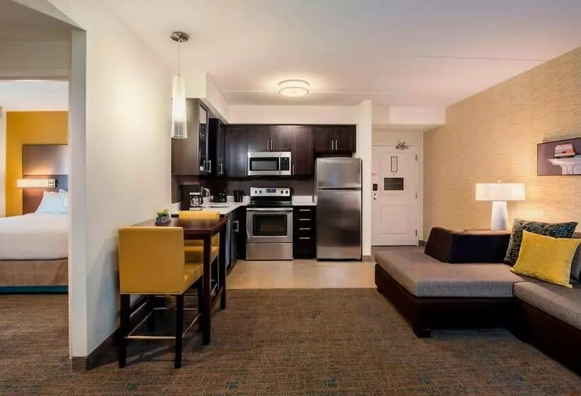 استودیوی استاندارد, Residence Inn By Marriott Regina