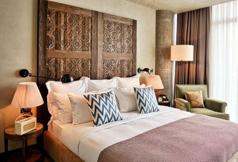 Basic Room, Soho House Istanbul