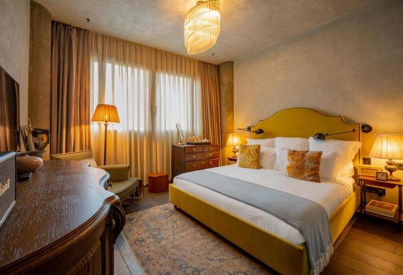 Basic Room, Soho House Istanbul