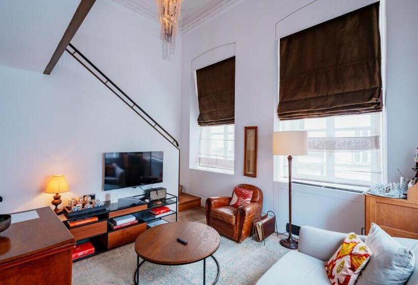 Duplex Room, Soho House Istanbul