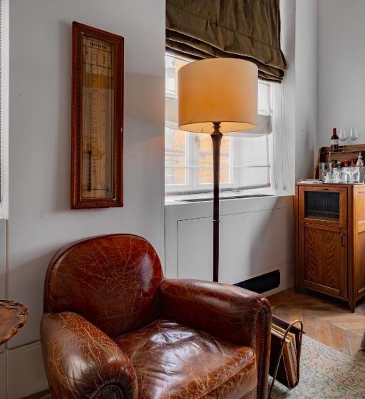 Basic Room, Soho House Istanbul