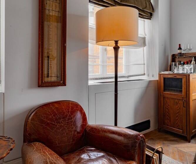 Standard Room, Soho House Istanbul