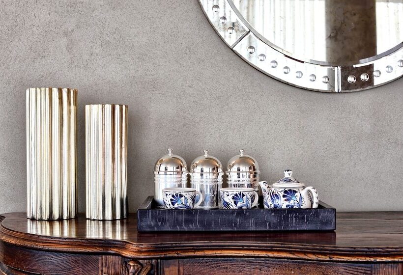 Basic Room, Soho House Istanbul