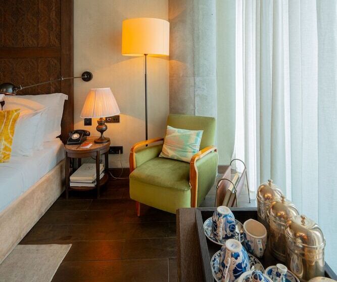 Basic Room, Soho House Istanbul