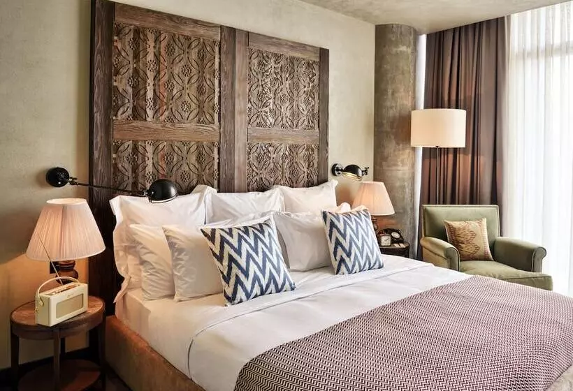 Basic Room, Soho House Istanbul