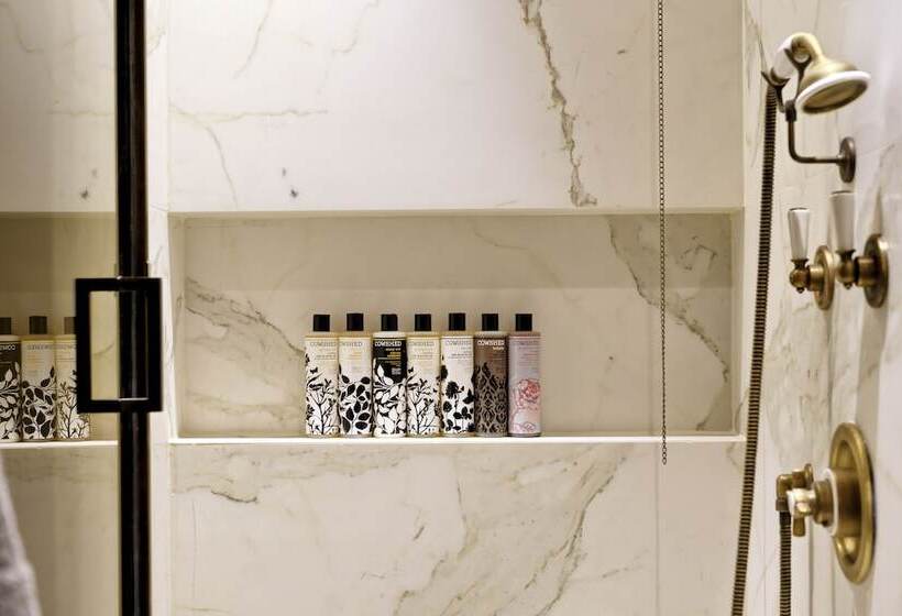 Basic Room, Soho House Istanbul