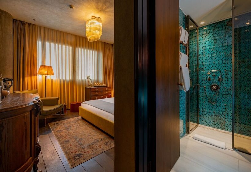 Standard Room, Soho House Istanbul