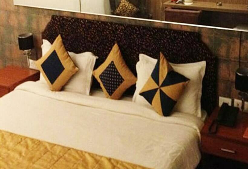 اتاق لوکس, The W