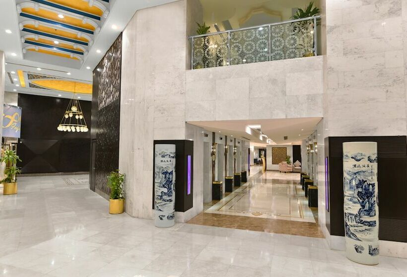 Люкс Повышенной Комфортности, Infinity Makkah