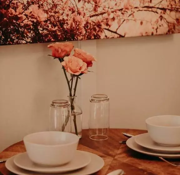 デラックススイート, Genesta House