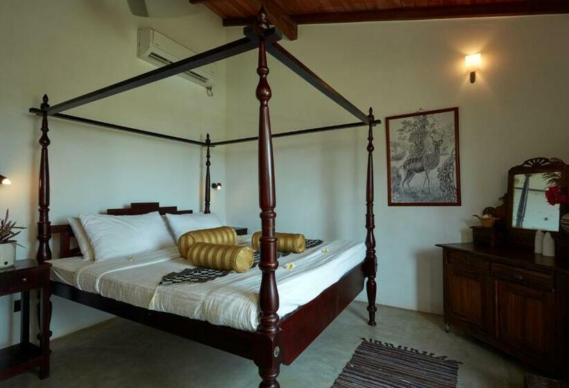 Номер Deluxe Вид на Море с Балконом, Villa Sunbird