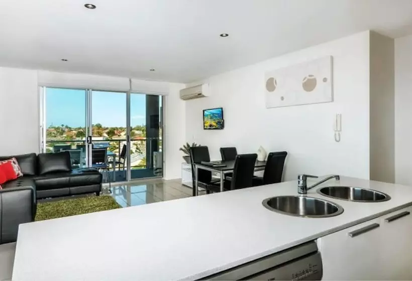 ３ベッドルームアパートメント, The Chermside Apartments