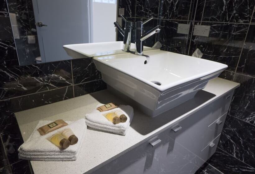 شقة ديلوكس غرفتين نوم, The Chermside Apartments