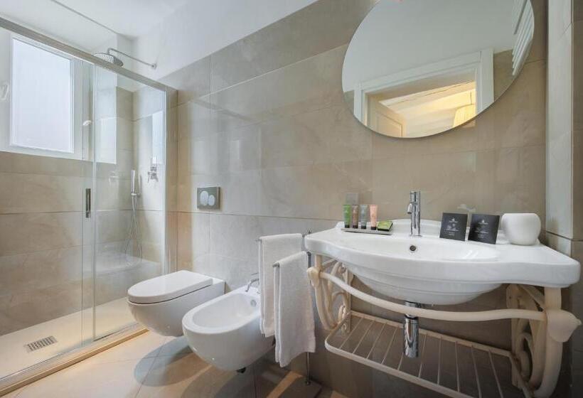 اتاق استاندارد با تخت بزرگ, Maison Santa Croce