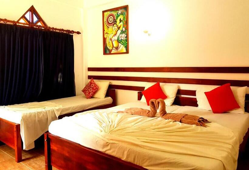 غرفة قياسية ثلاثية, Drifters Hotel & Beach Restaurant