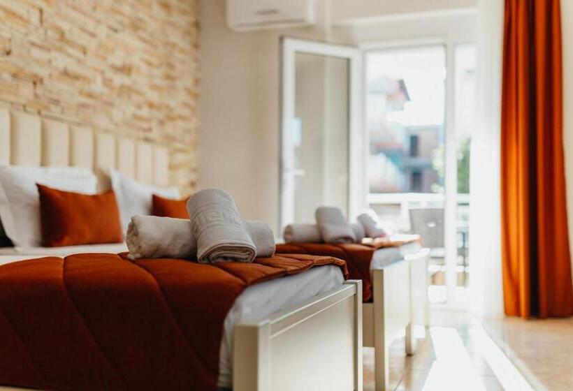 低层单卧公寓, Angela Rooms