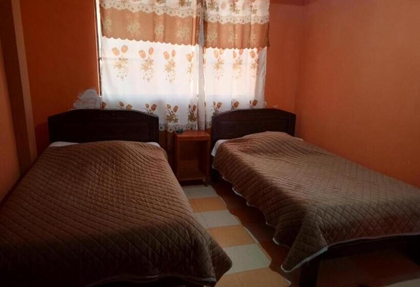 اتاق استاندارد سه تخته با سرویس بهداشتی مشترک, Puerto Alegre Copacabana