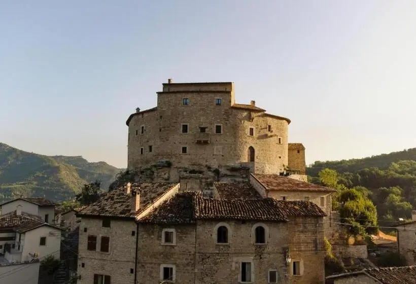 スタンダードルーム, Castel Di Luco