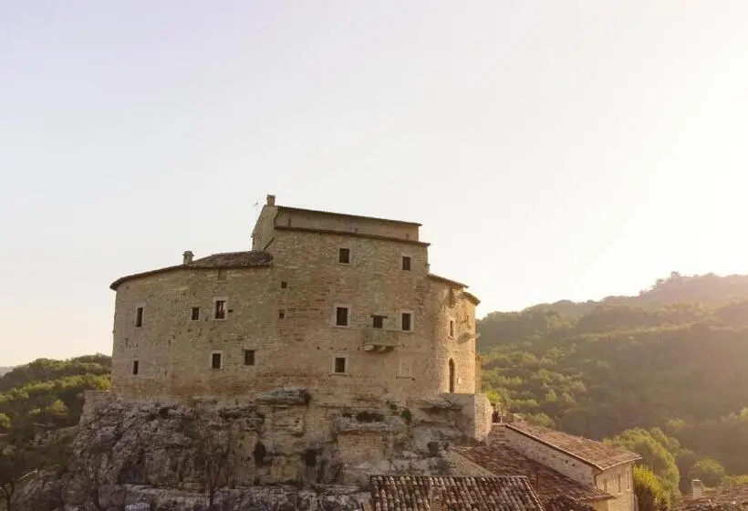 スイート（家族用）, Castel Di Luco