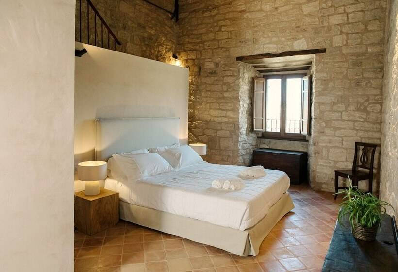 수피리어 트리플 룸, Castel Di Luco