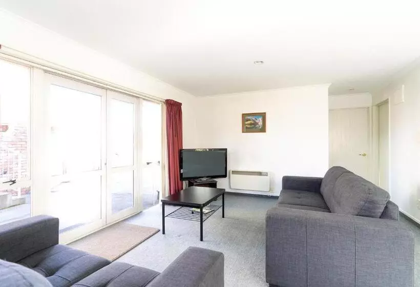 ２ベッドルームアパートメント, Alexandra Heights Motel