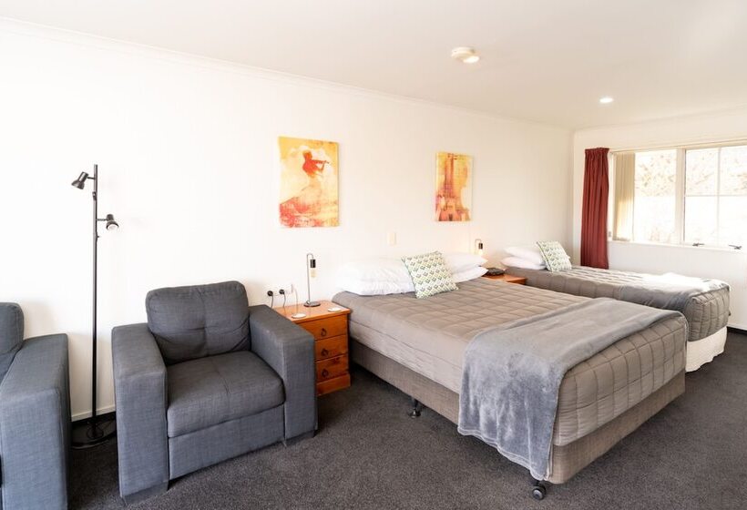 استودیو استاندارد با چشمانداز کوهستان, Alexandra Heights Motel