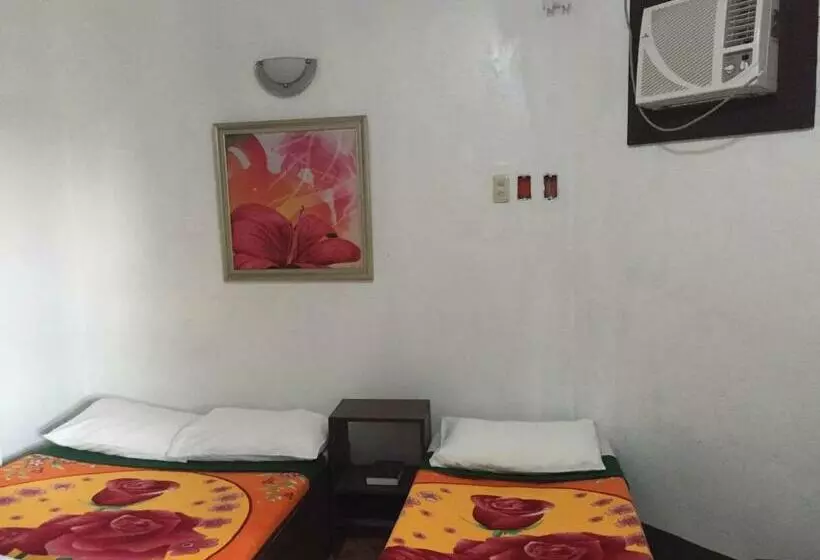 スタンダードトリプルルーム, Antonios Pension House