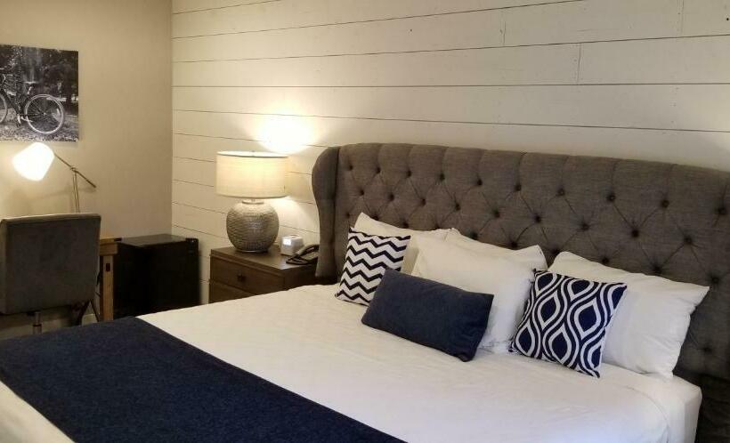 غرفة قياسية, Airlie