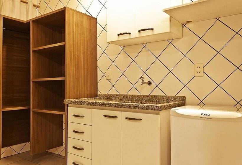 חדר סטנדרט, Astor