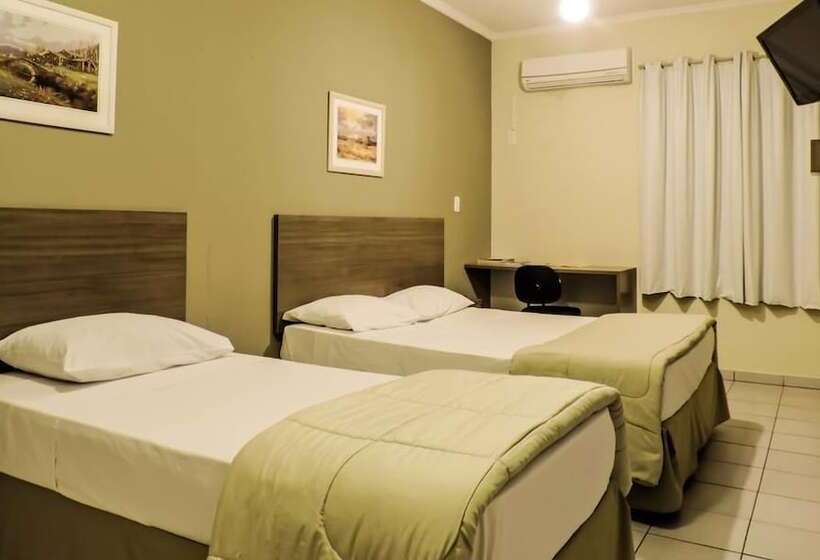 חדר סטנדרט, Astor