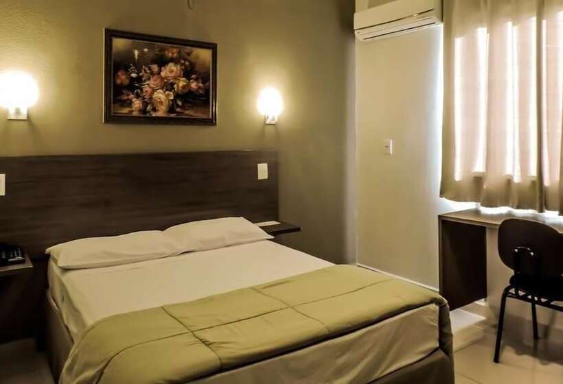 חדר סטנדרט, Astor