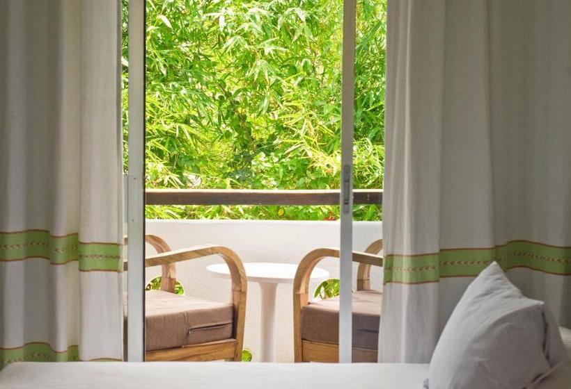 חדר סטנדרט לשלושה, Bungalows Zicatela