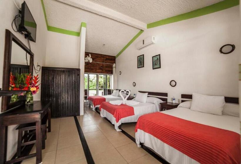 חדר סטנדרט לשלושה, Bungalows Zicatela