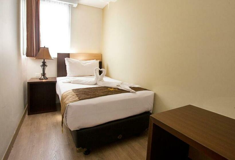 Quarto Estandar, Gunawangsa Merr