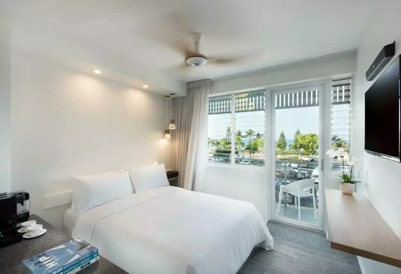 スタンダードルーム, Heart Hotel And Gallery Whitsundays