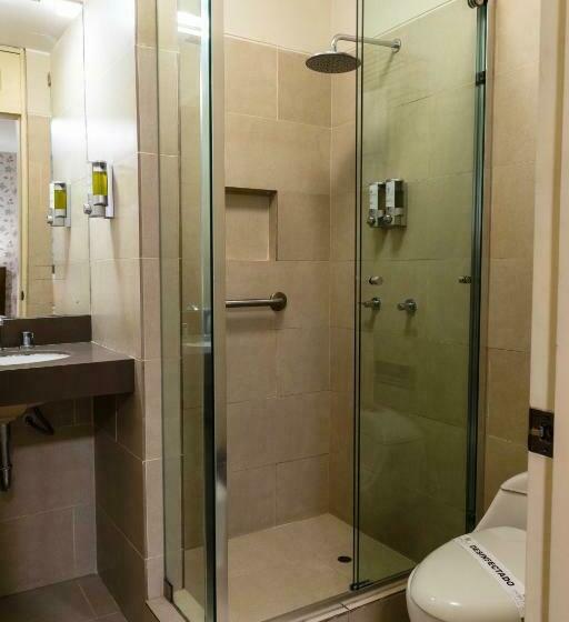 اتاق استاندارد, Palmetto Hotel Business La Perla