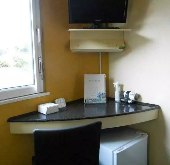 Standard-huone, Select Inn Numazu