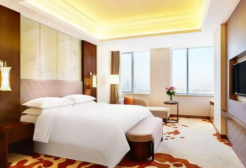 キングサイズベッドのスタンダードルーム, Sheraton Harbin Xiangfang