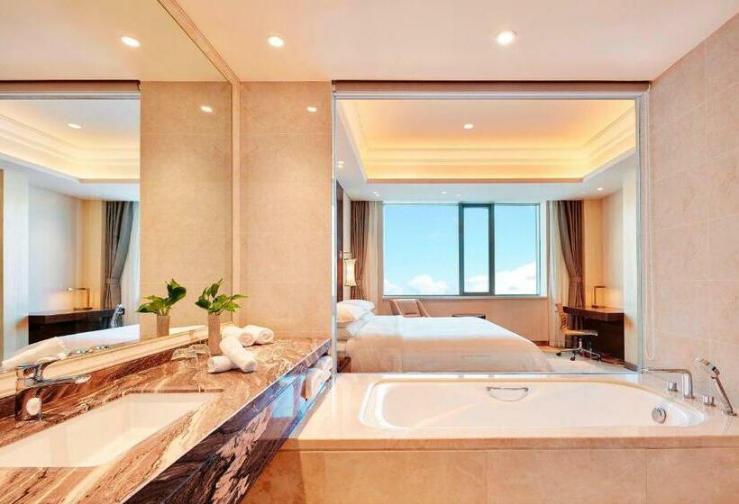 디럭스 룸, Sheraton Harbin Xiangfang
