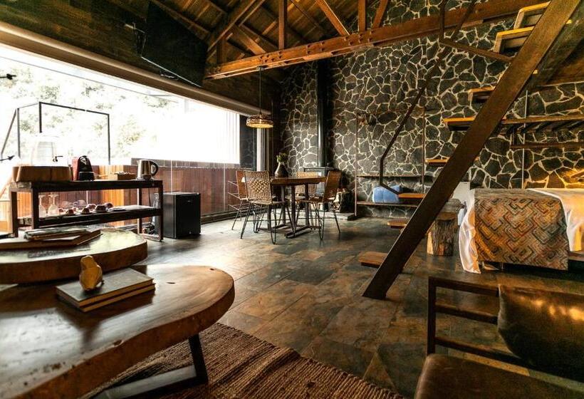 سوییت, Termales Del Ruiz