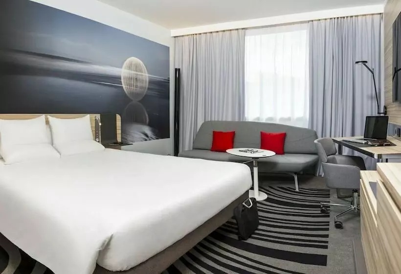 スーペリアールーム, Novotel London Canary Wharf