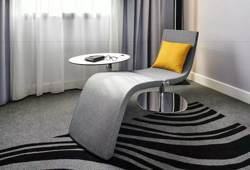 スーペリアールーム, Novotel London Canary Wharf