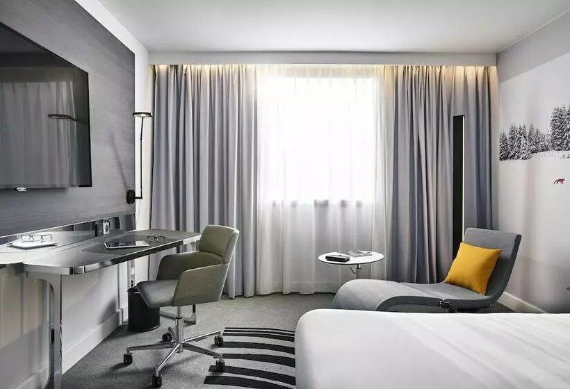 スーペリアールーム, Novotel London Canary Wharf