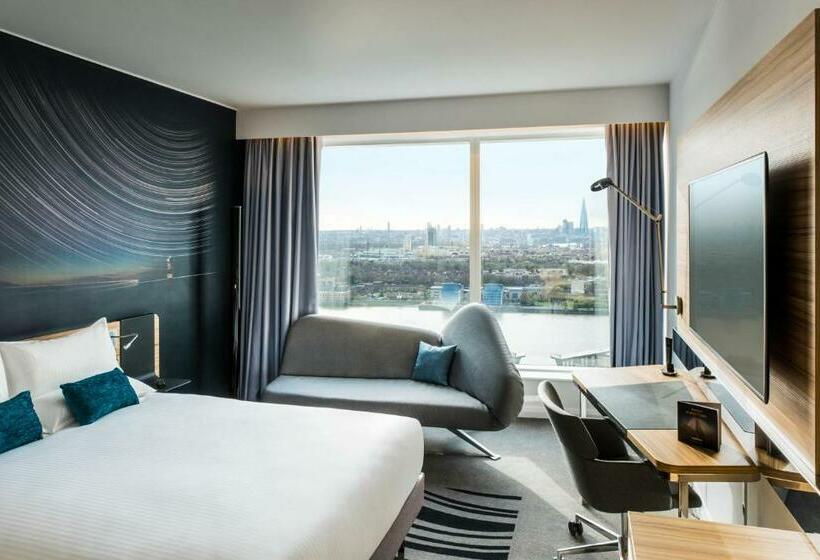 Номер Executive, Novotel London Canary Wharf